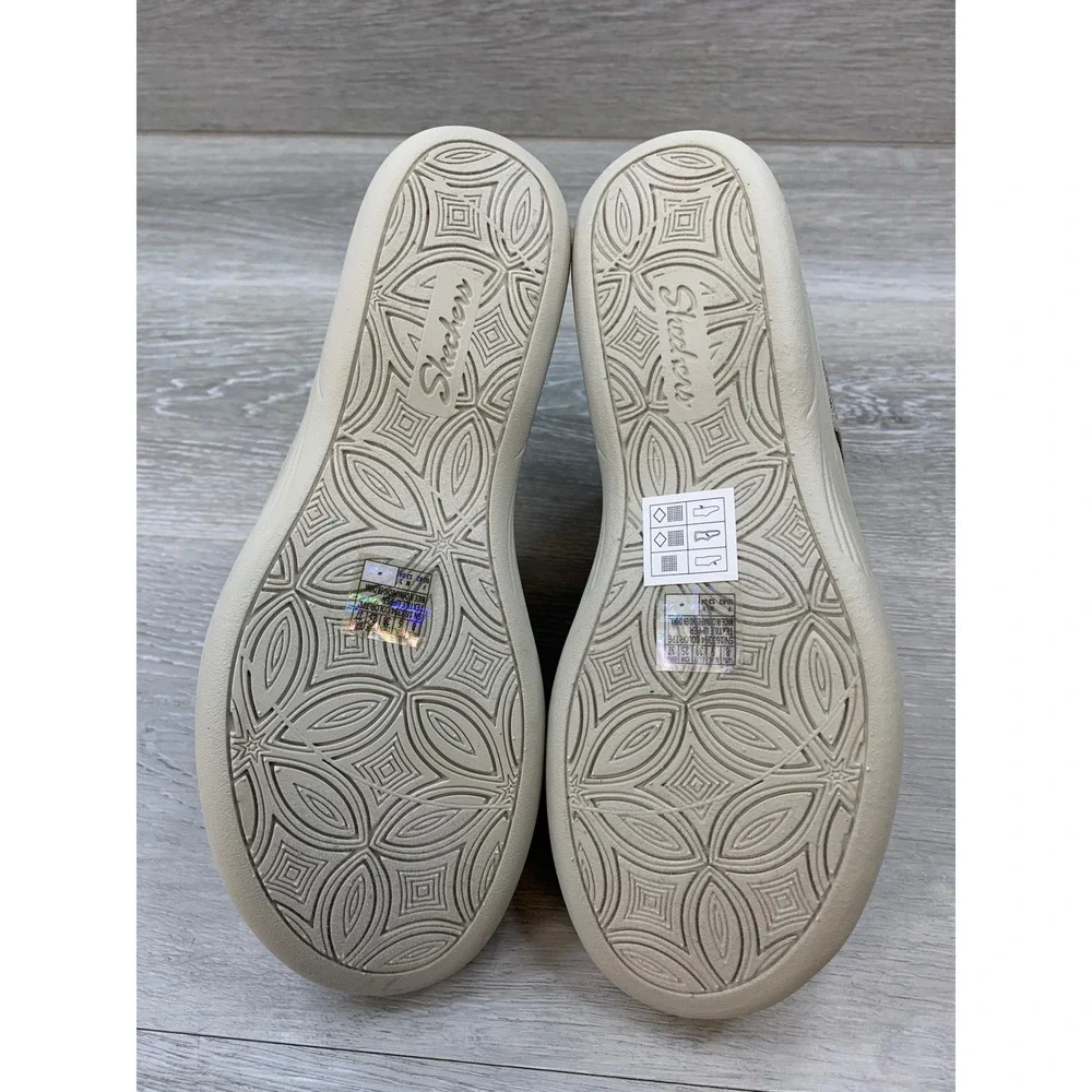 Skechers Rumble On City Fever Taupe Knit Wedge Sandals Women's 8 Comfort Shoes